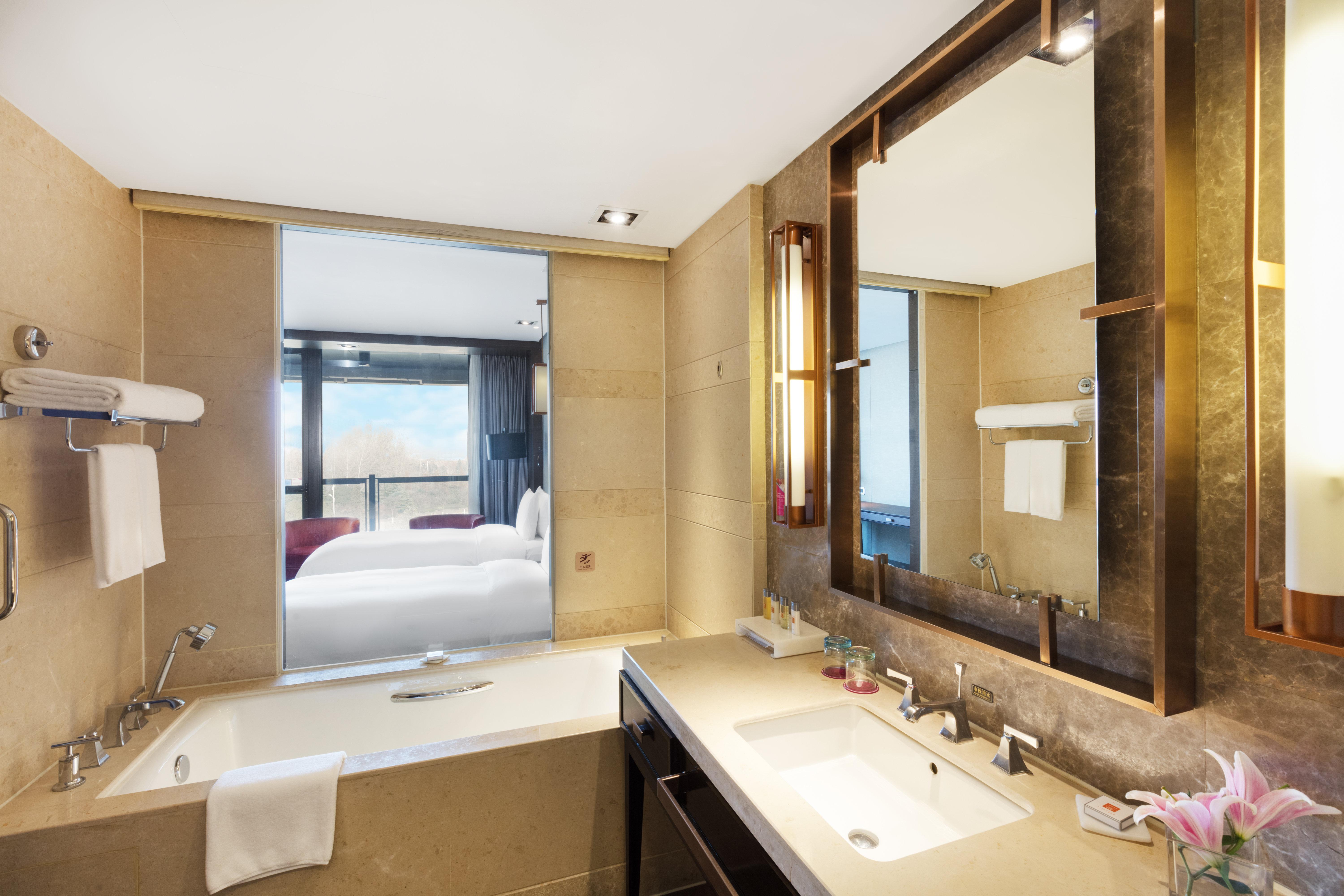 Crowne Plaza Xuzhou Dalong Lake By Ihg Екстериор снимка