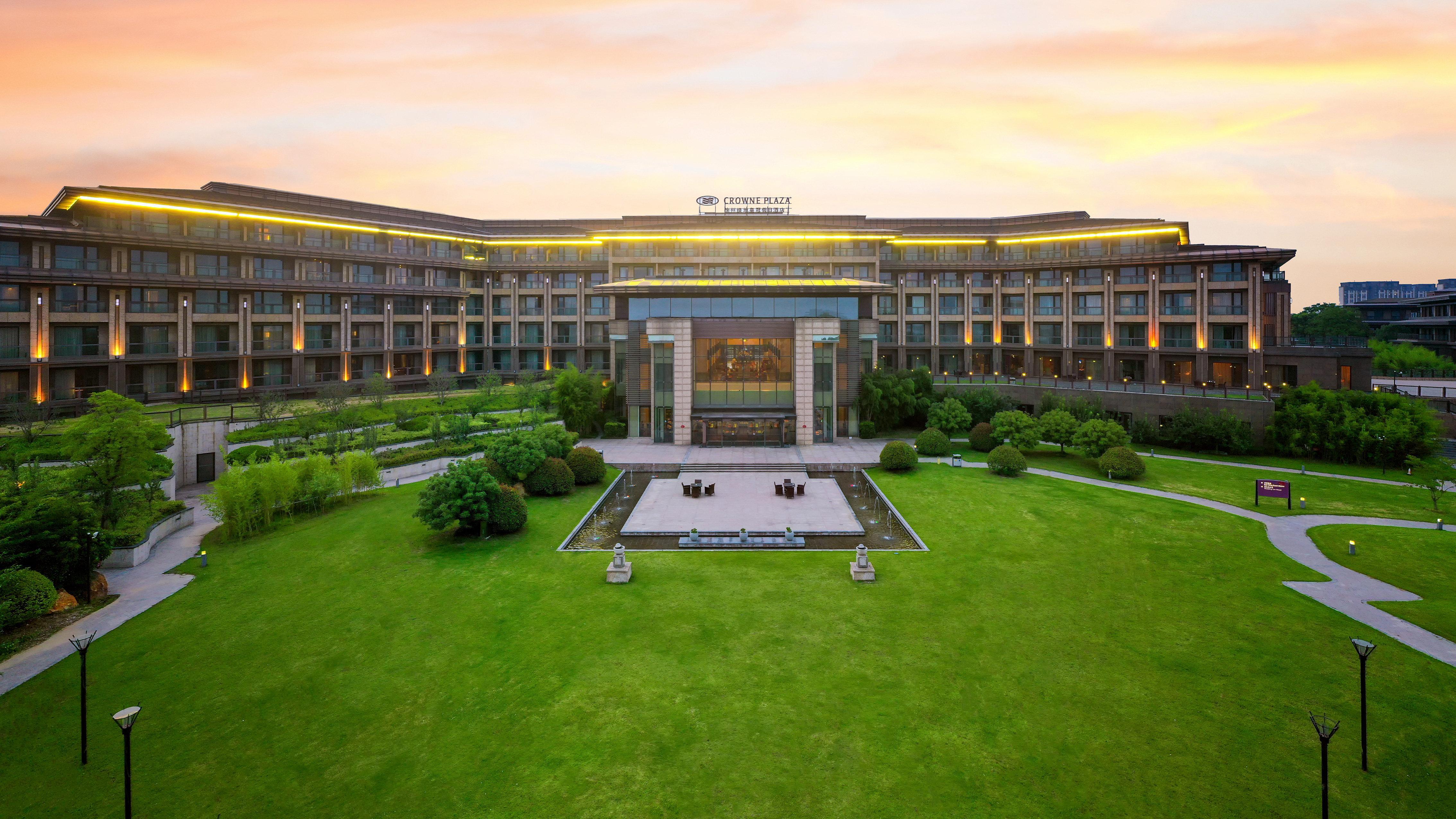 Crowne Plaza Xuzhou Dalong Lake By Ihg Екстериор снимка
